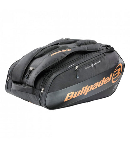 Paletero Bullpadel Vertex Negro 2025